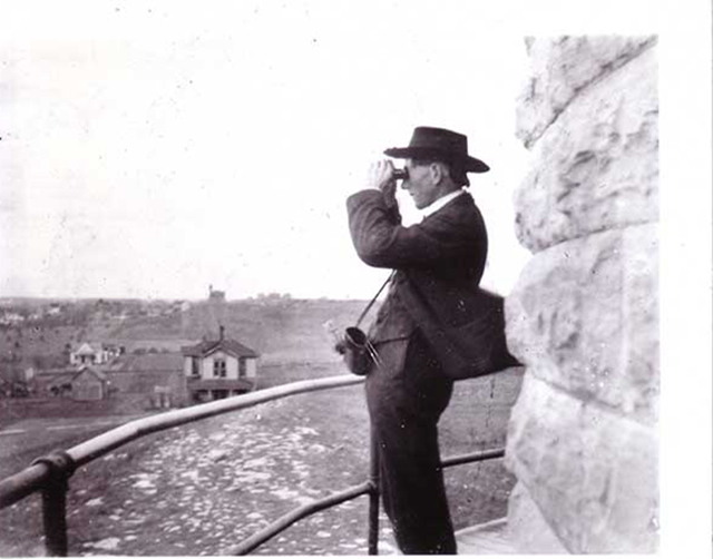 1910 Man on Observatory Deck