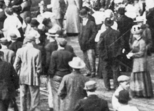 crowd