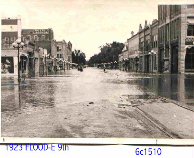 1923 Flood in Winfield