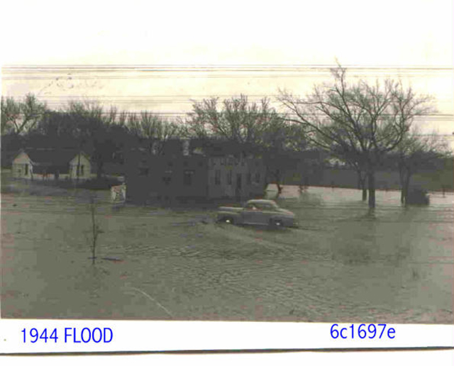 1944 Flood in Winfield, KS