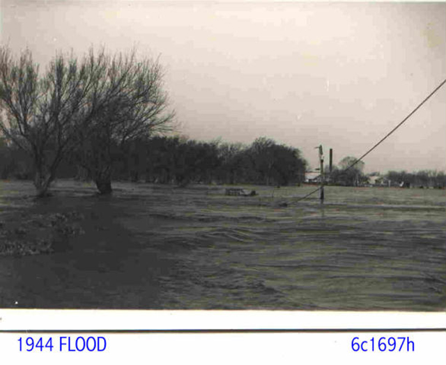 1944 Flood in Winfield, KS